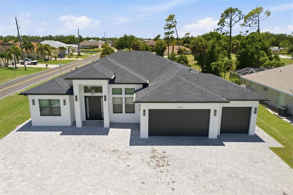 For Sale: $799,000 (4 beds, 2 baths, 2242 Square Feet)