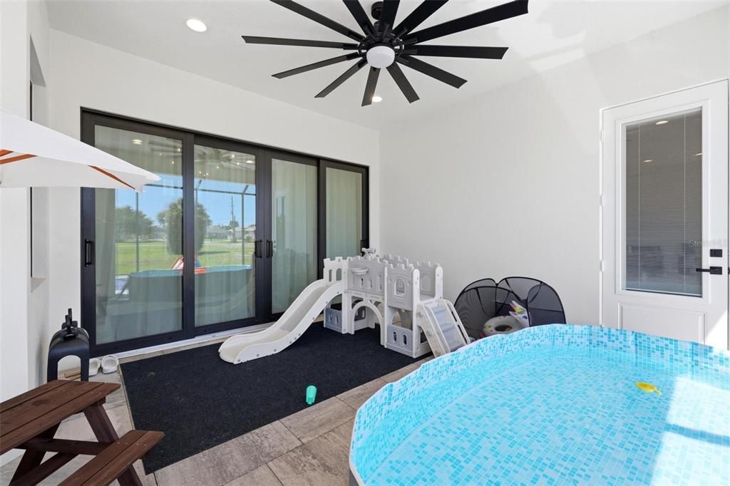 For Sale: $799,000 (4 beds, 2 baths, 2242 Square Feet)