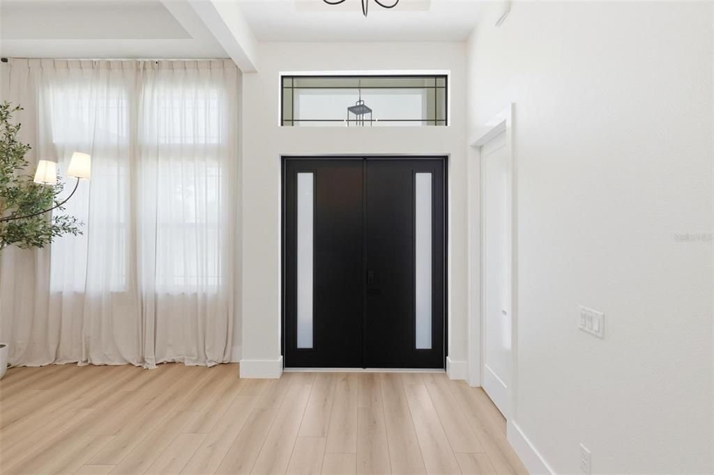 For Sale: $799,000 (4 beds, 2 baths, 2242 Square Feet)