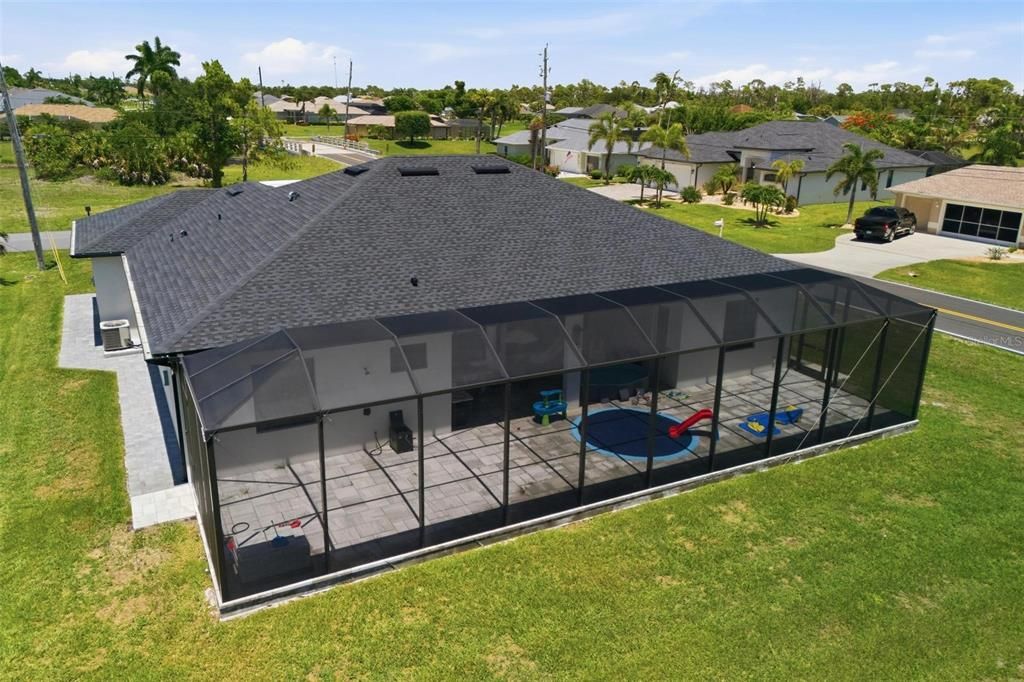 For Sale: $799,000 (4 beds, 2 baths, 2242 Square Feet)