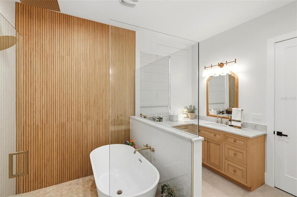 For Sale: $799,000 (4 beds, 2 baths, 2242 Square Feet)