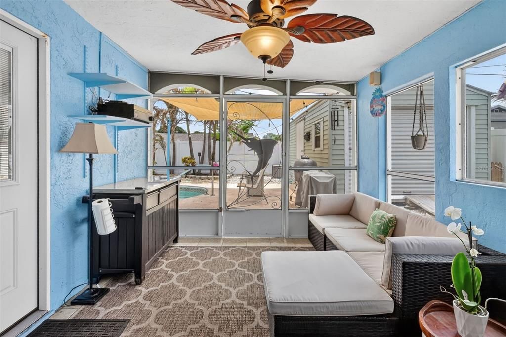 For Sale: $369,900 (3 beds, 2 baths, 1556 Square Feet)