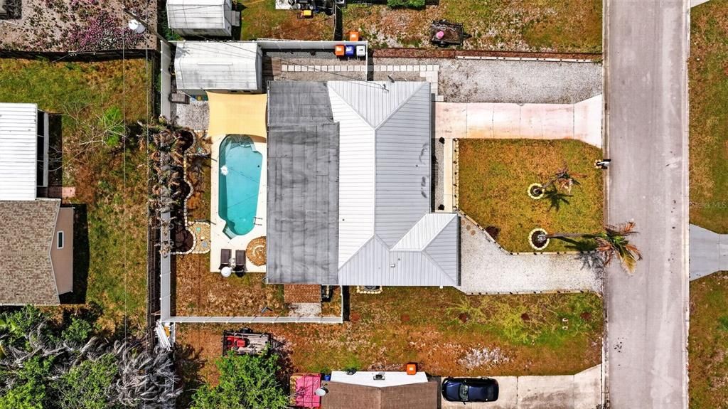 For Sale: $369,900 (3 beds, 2 baths, 1556 Square Feet)