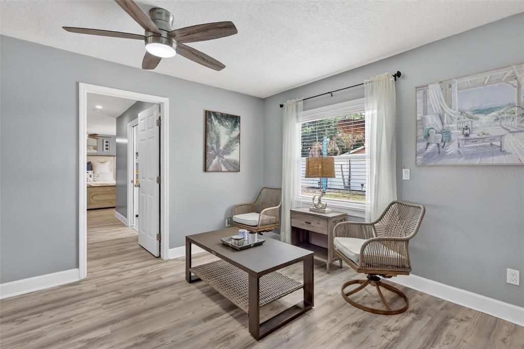 For Sale: $369,900 (3 beds, 2 baths, 1556 Square Feet)
