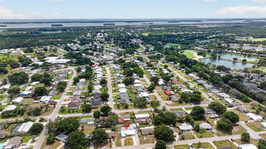 For Sale: $369,900 (3 beds, 2 baths, 1556 Square Feet)
