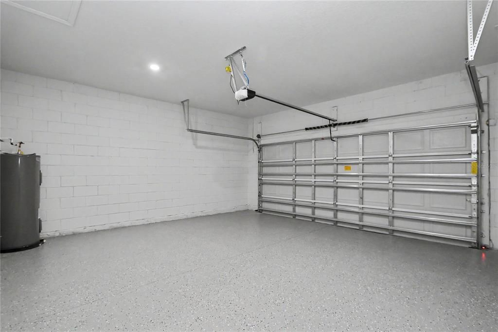 For Sale: $267,900 (3 beds, 2 baths, 1529 Square Feet)