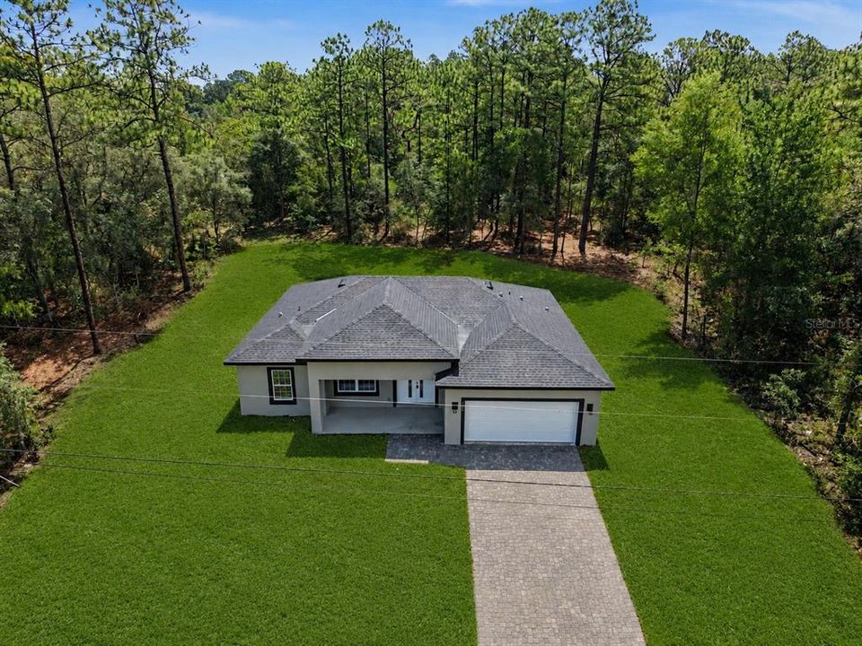 For Sale: $267,900 (3 beds, 2 baths, 1529 Square Feet)