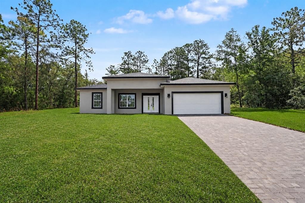 For Sale: $267,900 (3 beds, 2 baths, 1529 Square Feet)