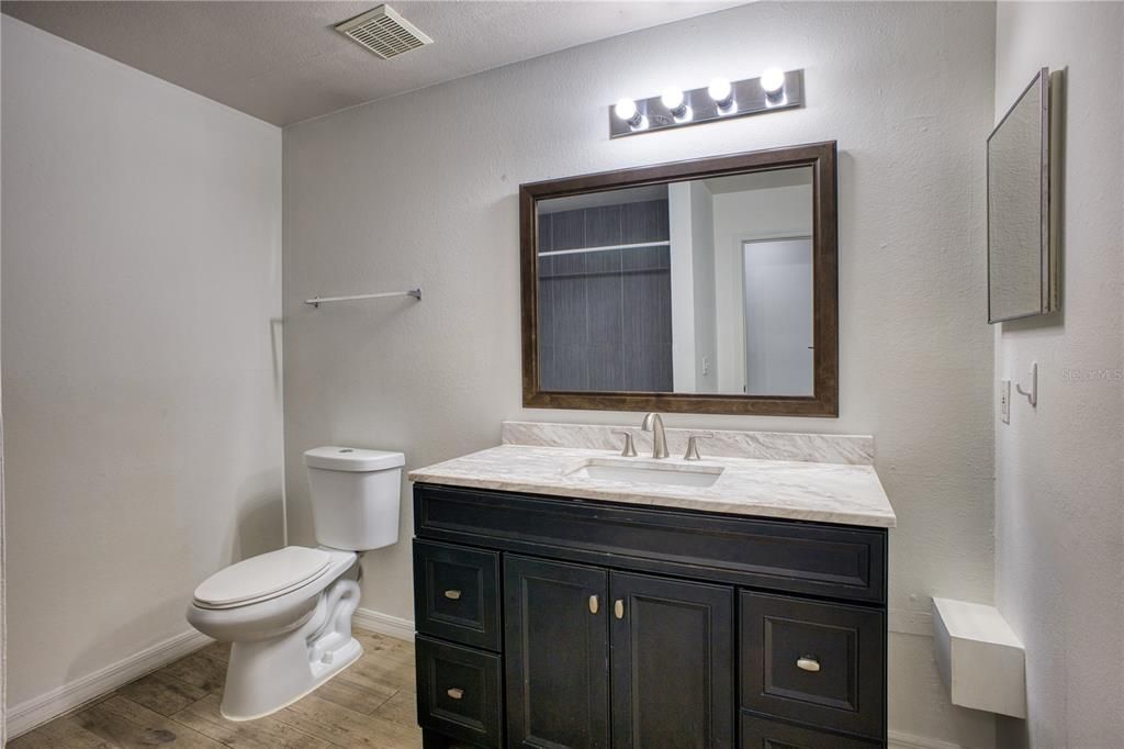 For Sale: $240,000 (3 beds, 2 baths, 1435 Square Feet)