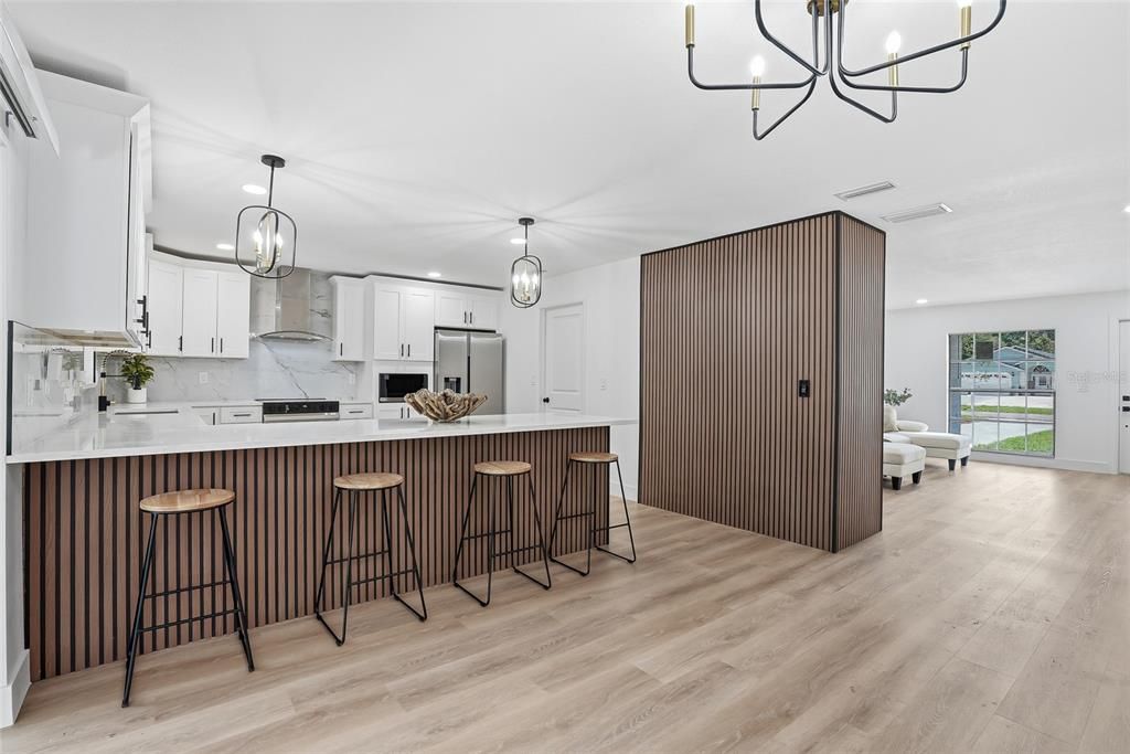 Active With Contract: $449,900 (3 beds, 2 baths, 1486 Square Feet)