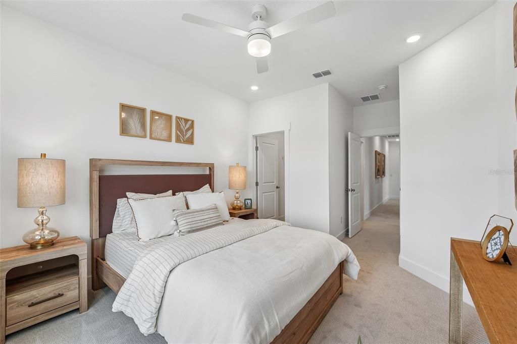 For Sale: $388,066 (3 beds, 2 baths, 1709 Square Feet)