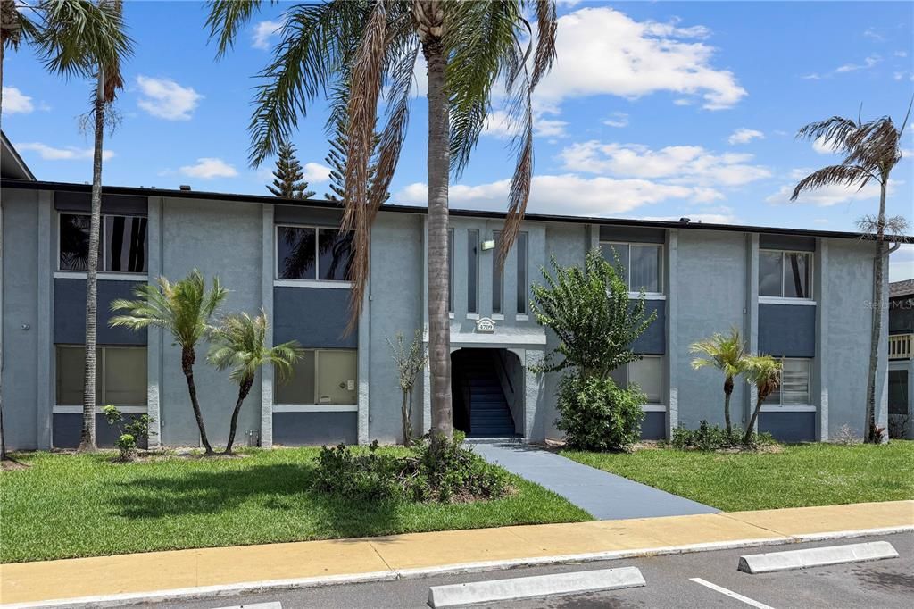 For Sale: $149,000 (3 beds, 2 baths, 1270 Square Feet)