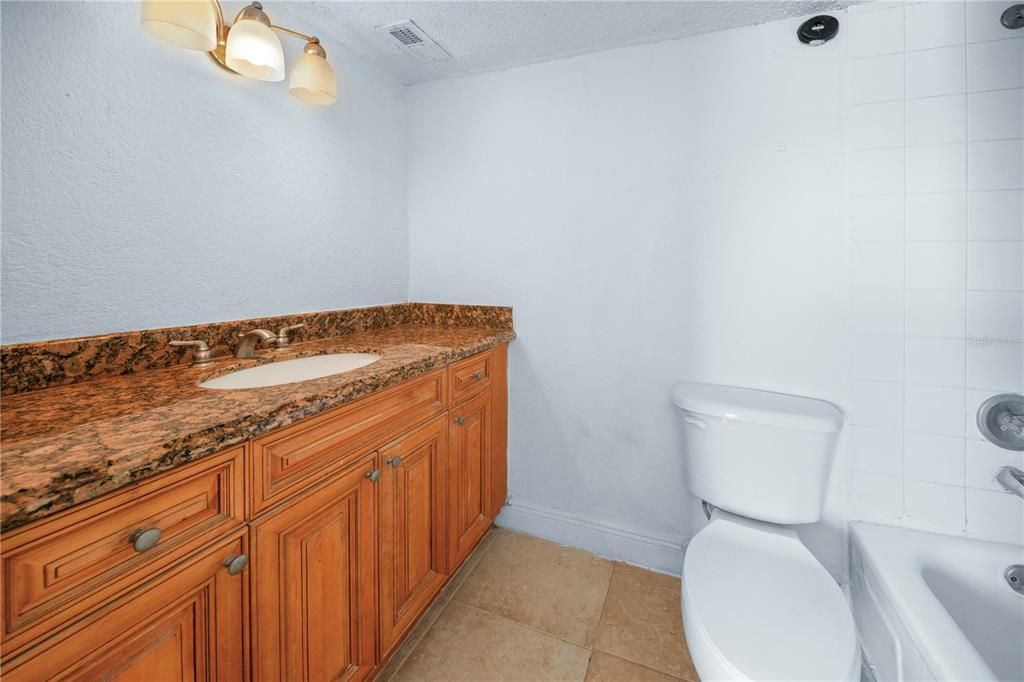 For Sale: $149,000 (3 beds, 2 baths, 1270 Square Feet)