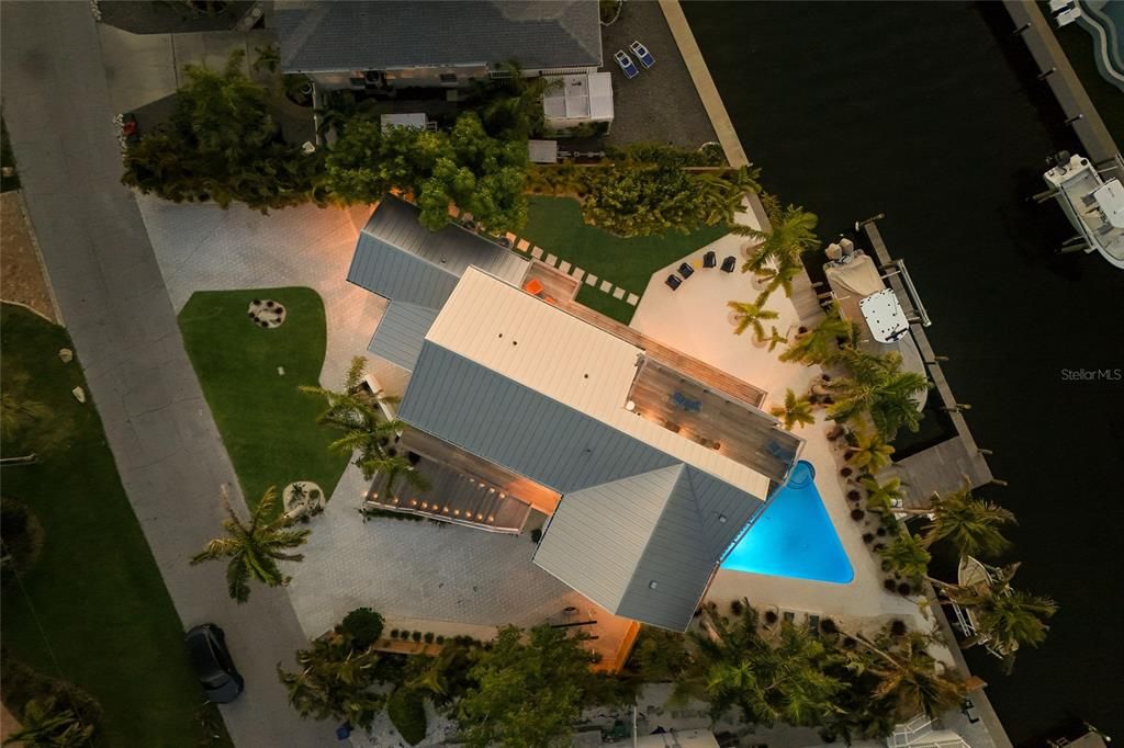 For Sale: $4,495,000 (4 beds, 4 baths, 3451 Square Feet)