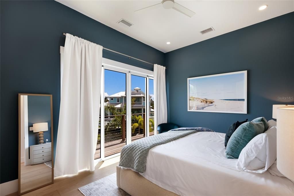 For Sale: $4,495,000 (4 beds, 4 baths, 3451 Square Feet)