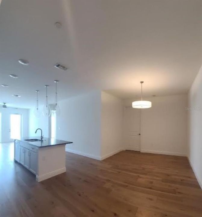 For Rent: $3,750 (2 beds, 2 baths, 1355 Square Feet)