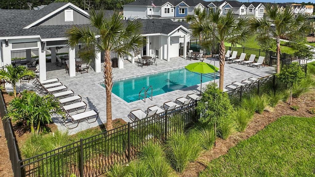 For Rent: $2,650 (3 beds, 2 baths, 1807 Square Feet)