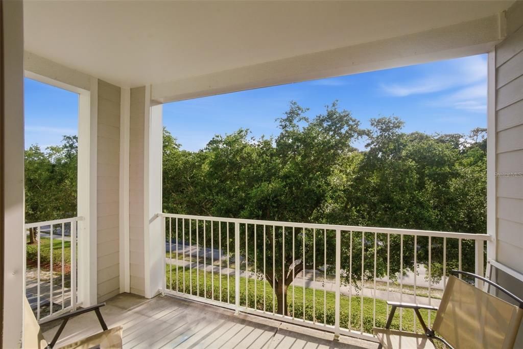 For Sale: $249,900 (2 beds, 2 baths, 1062 Square Feet)