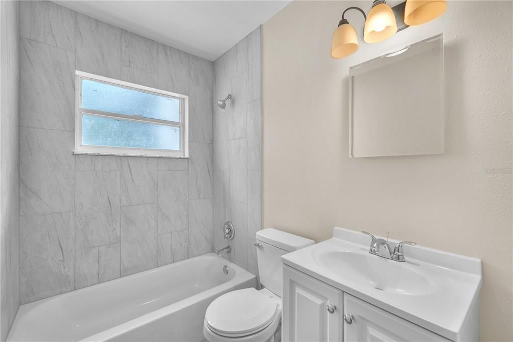 For Sale: $378,000 (4 beds, 2 baths, 1512 Square Feet)
