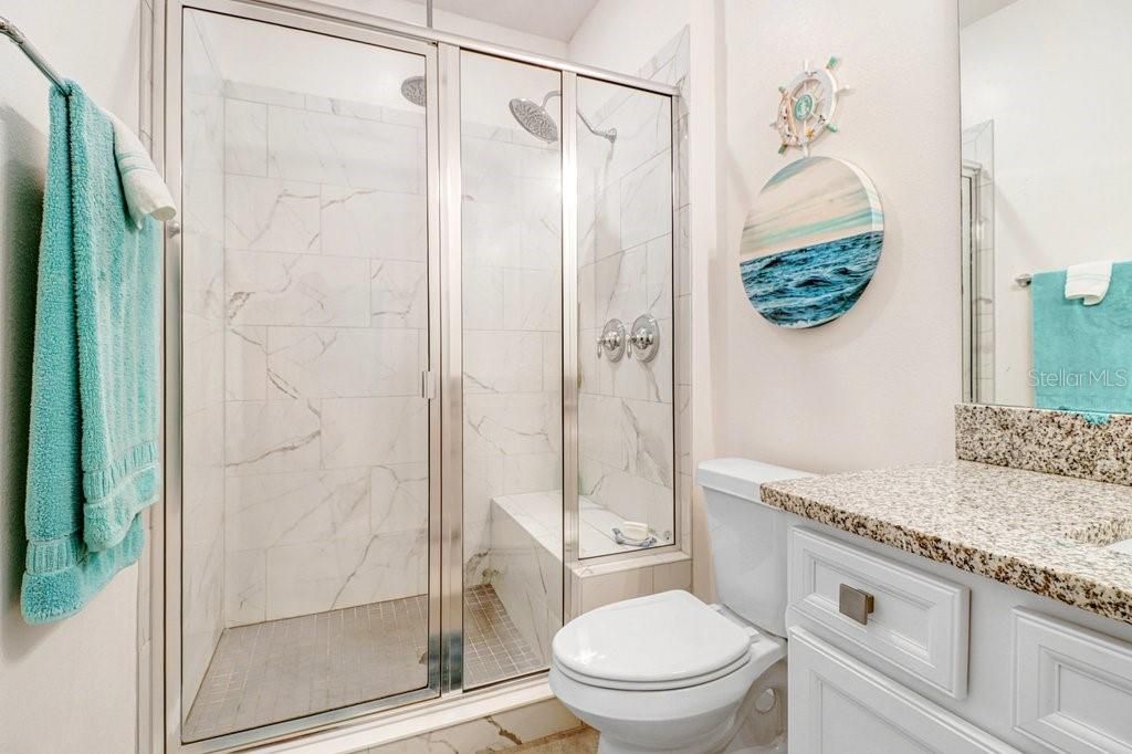For Sale: $720,000 (3 beds, 3 baths, 2462 Square Feet)