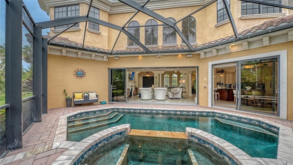 На продажу: $1,997,000 (5 спален, 4 ванн, 3602 Квадратных фут)