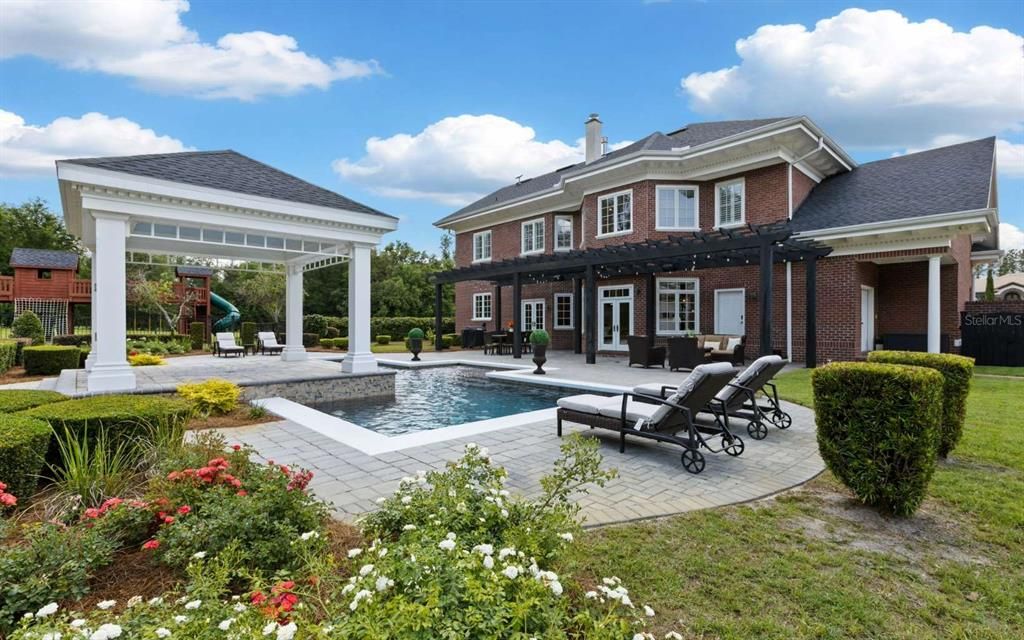 На продажу: $1,480,000 (4 спален, 4 ванн, 6032 Квадратных фут)