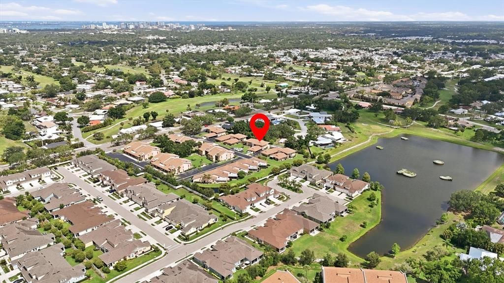 For Sale: $175,000 (2 beds, 2 baths, 966 Square Feet)
