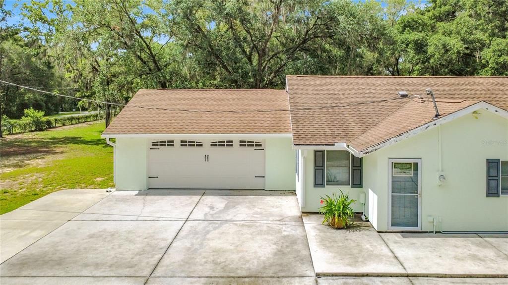 For Sale: $389,000 (3 beds, 2 baths, 2461 Square Feet)