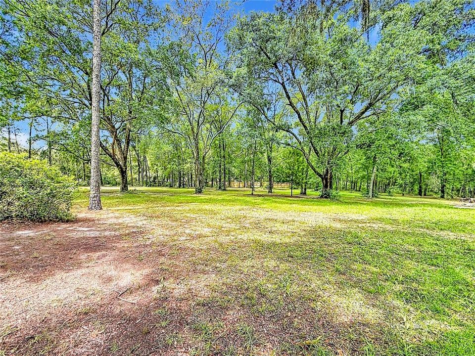 For Sale: $389,000 (3 beds, 2 baths, 2461 Square Feet)