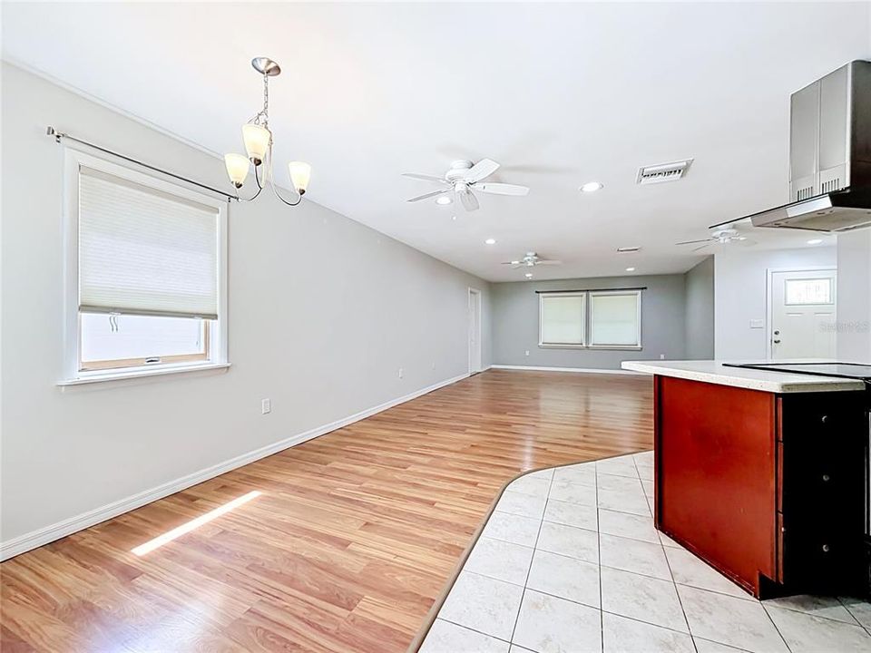 For Sale: $389,000 (3 beds, 2 baths, 2461 Square Feet)