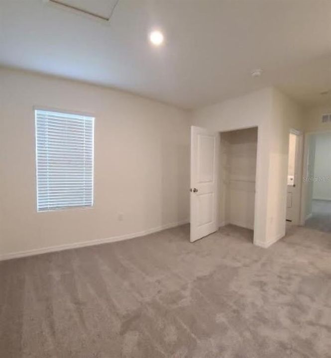 En Renta: $2,695 (4 camas, 2 baños, 2260 Pies cuadrados)