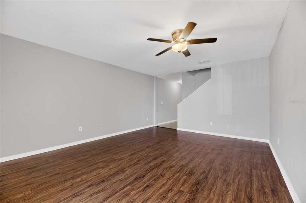 For Sale: $235,000 (2 beds, 2 baths, 1490 Square Feet)
