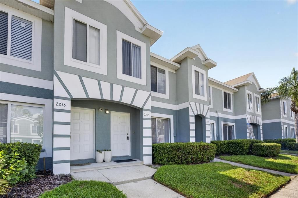 For Sale: $235,000 (2 beds, 2 baths, 1490 Square Feet)