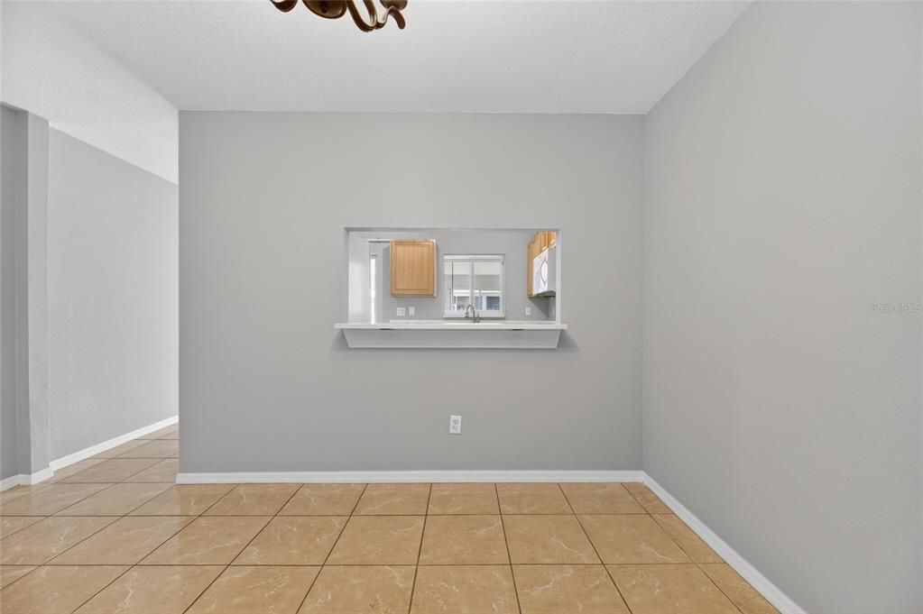 For Sale: $235,000 (2 beds, 2 baths, 1490 Square Feet)