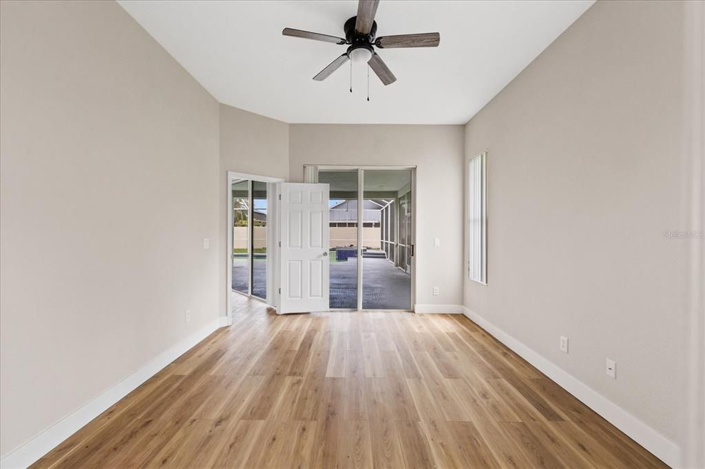 For Sale: $550,000 (4 beds, 2 baths, 2159 Square Feet)