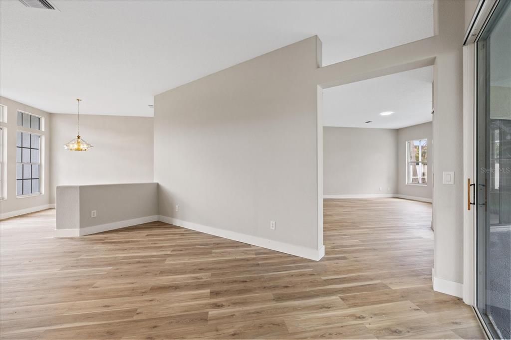 For Sale: $550,000 (4 beds, 2 baths, 2159 Square Feet)