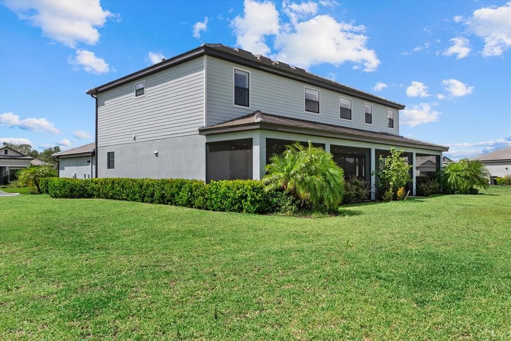 For Sale: $1,045,000 (5 beds, 4 baths, 4010 Square Feet)
