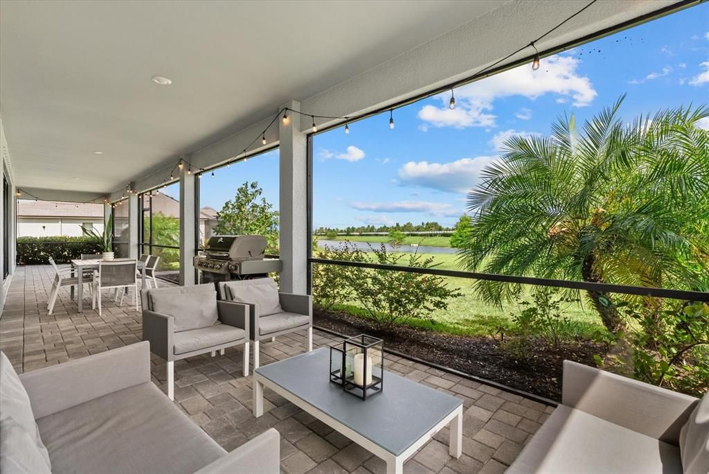 For Sale: $1,045,000 (5 beds, 4 baths, 4010 Square Feet)