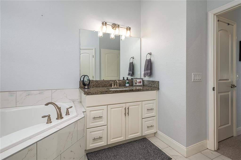 For Sale: $435,000 (4 beds, 2 baths, 2307 Square Feet)