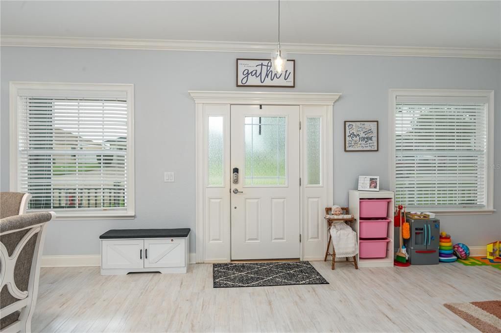 For Sale: $435,000 (4 beds, 2 baths, 2307 Square Feet)