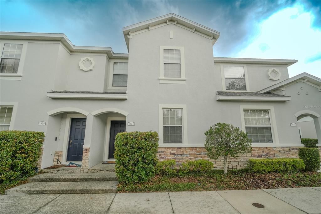 For Sale: $233,900 (3 beds, 2 baths, 1632 Square Feet)
