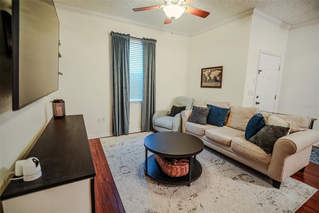 For Sale: $233,900 (3 beds, 2 baths, 1632 Square Feet)