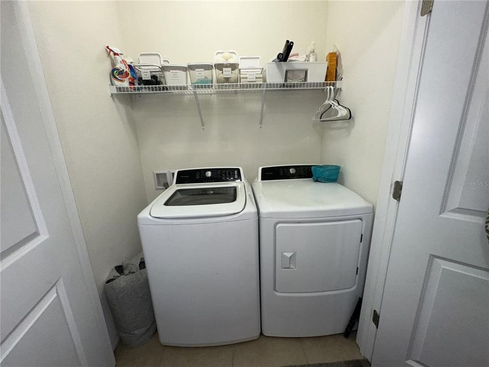 For Rent: $2,200 (3 beds, 2 baths, 1707 Square Feet)