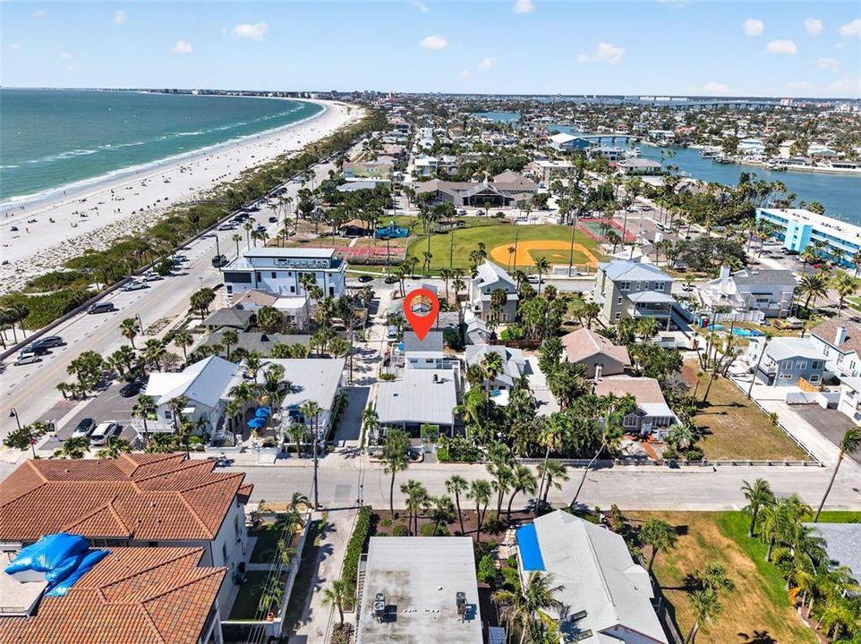 For Sale: $2,300,000 (3 beds, 0 baths, 2041 Square Feet)