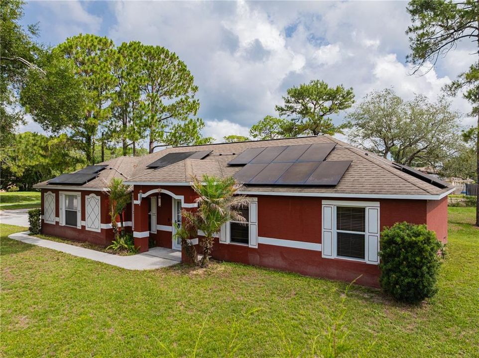For Sale: $289,999 (3 beds, 2 baths, 1340 Square Feet)