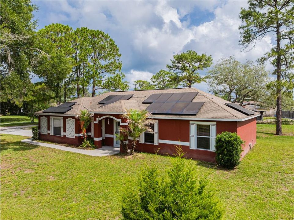 For Sale: $289,999 (3 beds, 2 baths, 1340 Square Feet)
