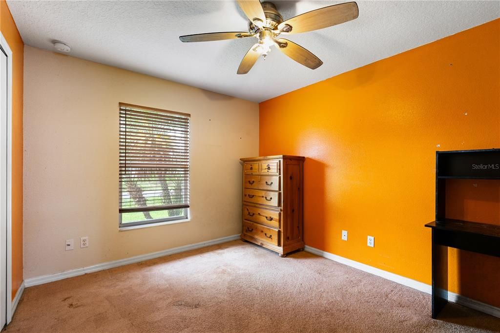 For Sale: $289,999 (3 beds, 2 baths, 1340 Square Feet)
