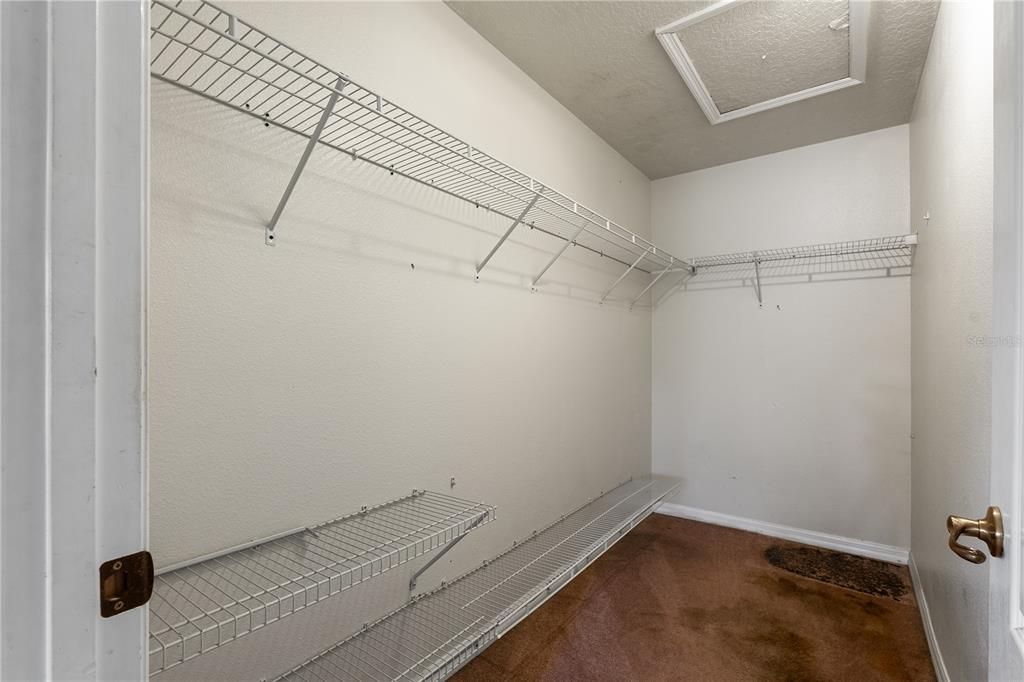For Sale: $289,999 (3 beds, 2 baths, 1340 Square Feet)