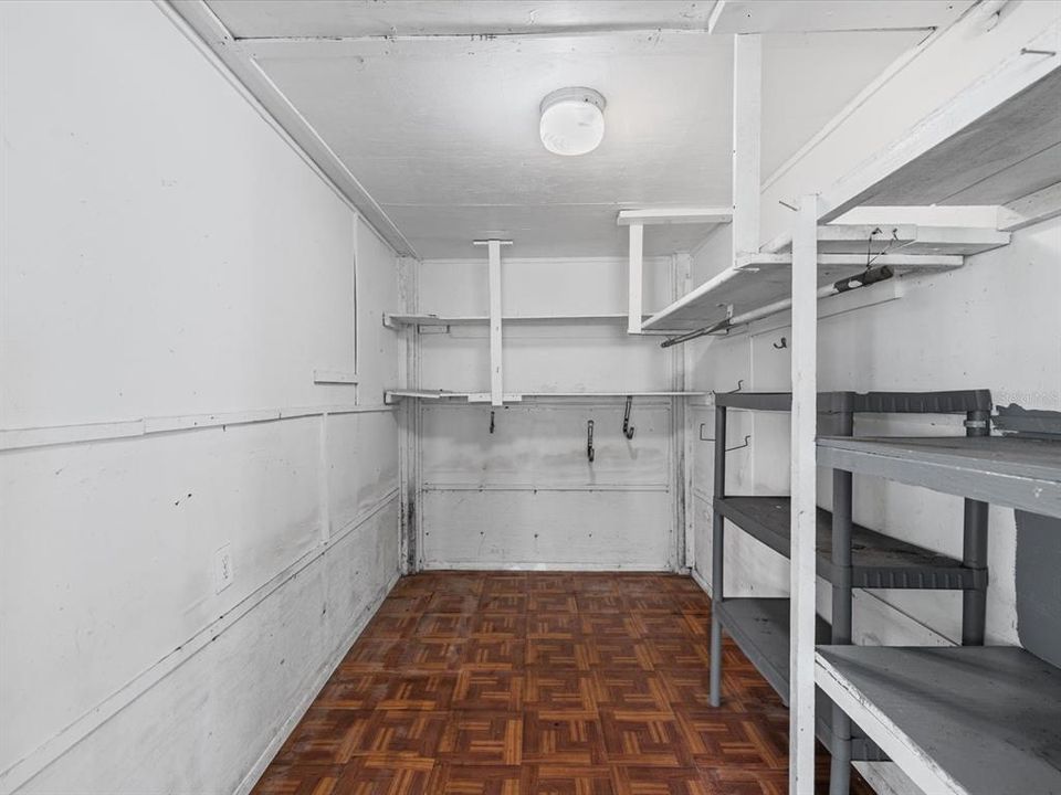 For Sale: $370,000 (2 beds, 2 baths, 1152 Square Feet)