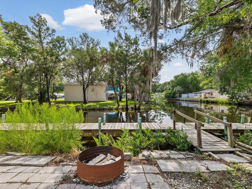For Sale: $370,000 (2 beds, 2 baths, 1152 Square Feet)